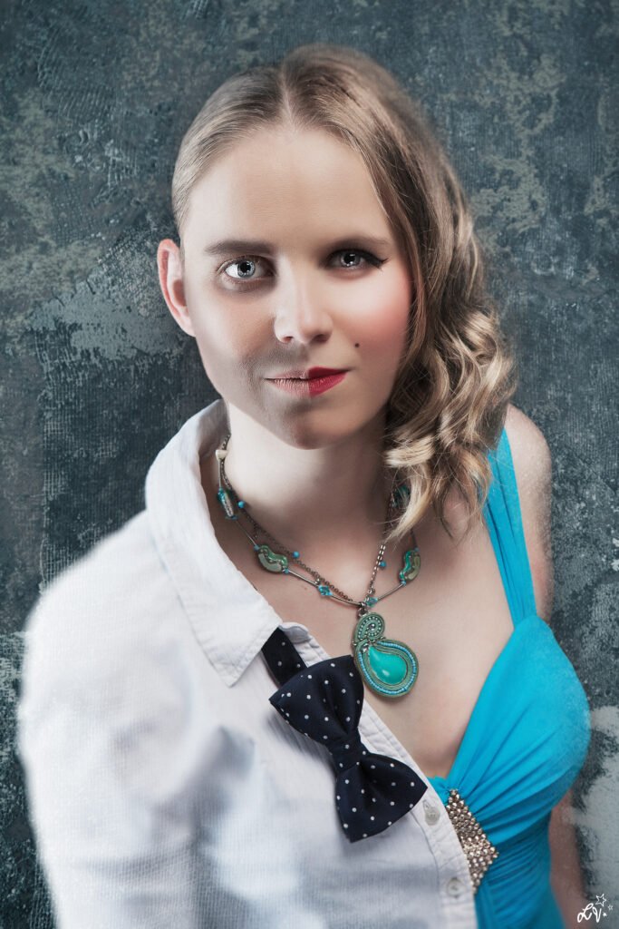 Premier visuel Ma Soeur est un Chic Type. ©Ludivine Viguié