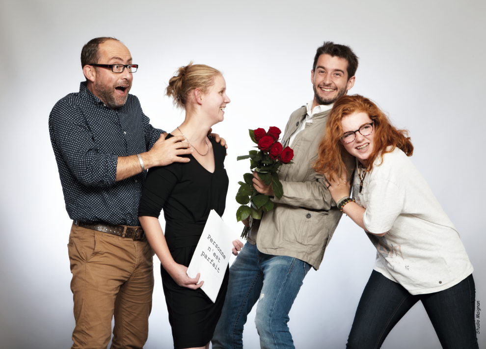 Présentation de l'équipe de Personne n'est Parfait au Public. ©Studio Maignan.