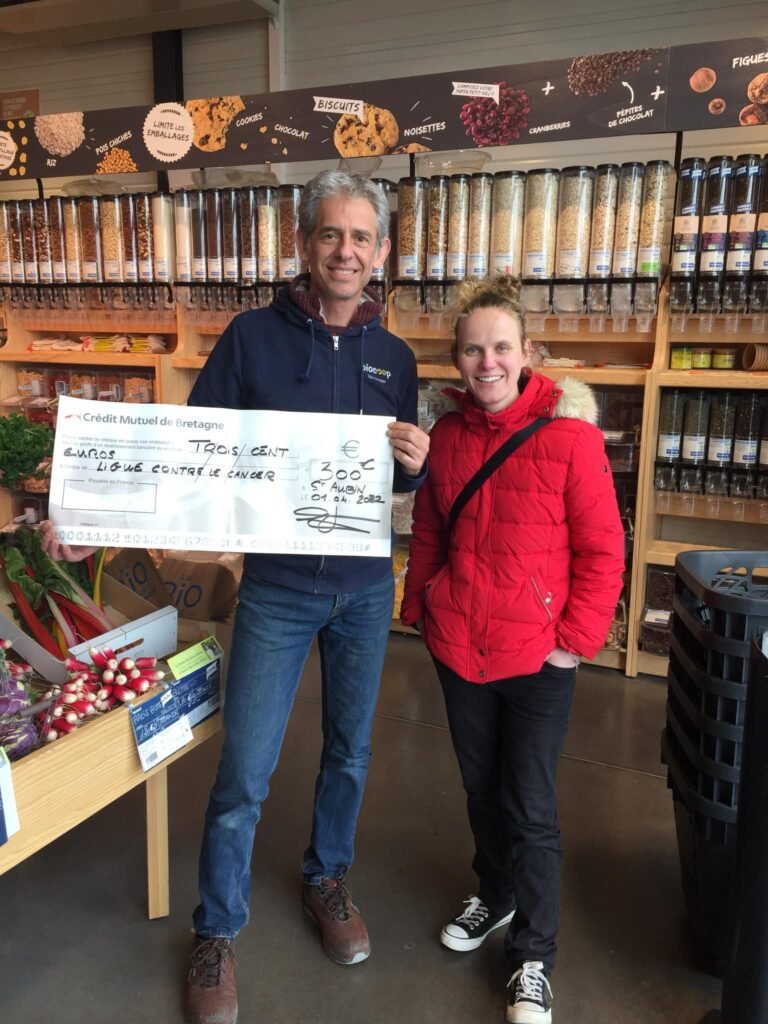 Ronan Bodeven, Responsable du Magasin Biocoop de Saint Aubin du Cormier participe financièrement à Stf and Co.